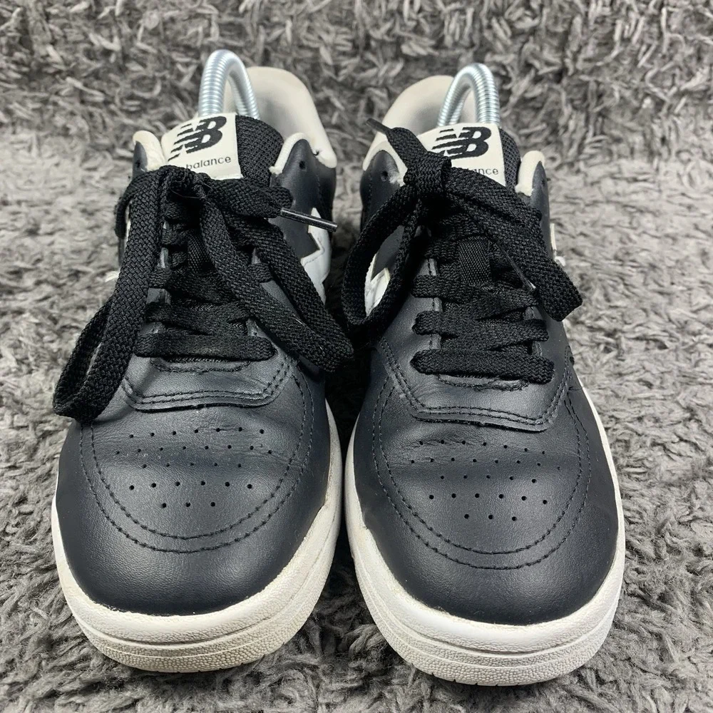 NEW BALANCE BB80 COURT  Black And White Women's 7.5 B
